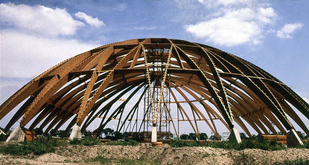 Konstrukcija Manježa ergele Zobnatica kod Bačke Topole u lepljenom lameliranom drvetu 